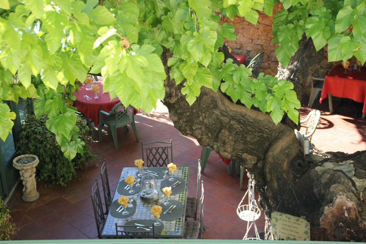 Hotel Le Provencal Aups Zewnętrze zdjęcie