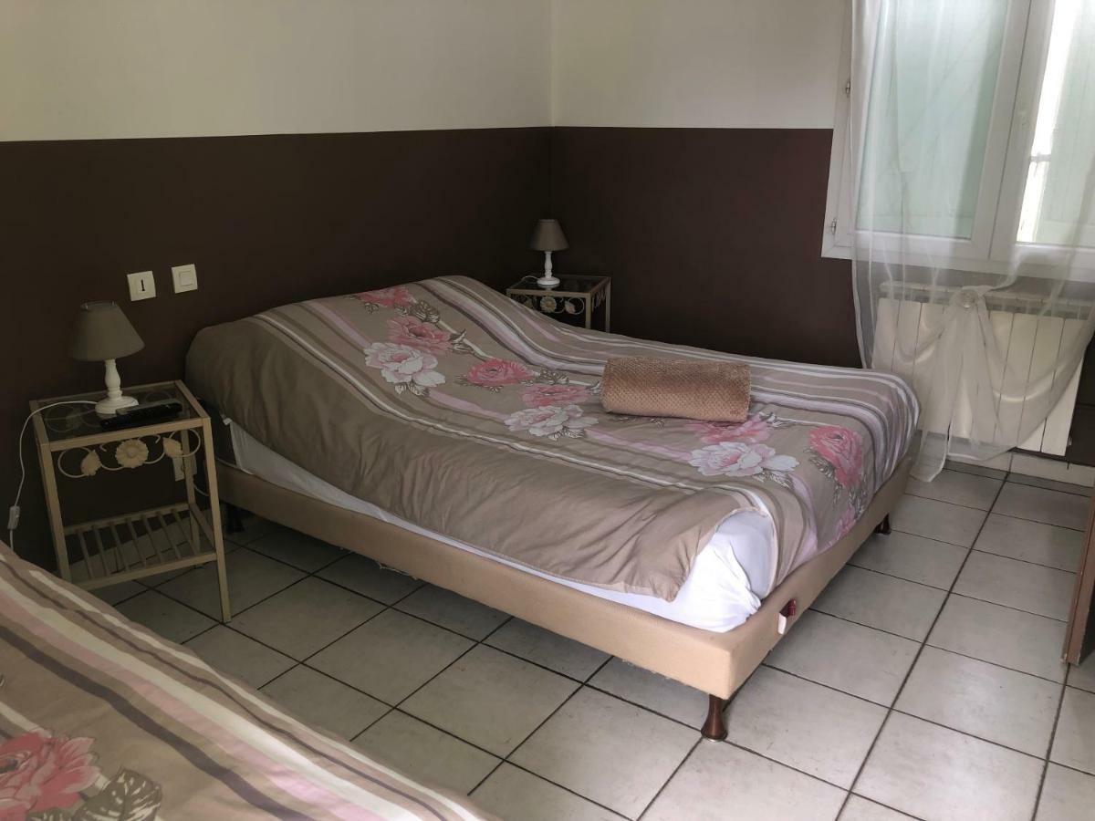 Hotel Le Provencal Aups Zewnętrze zdjęcie