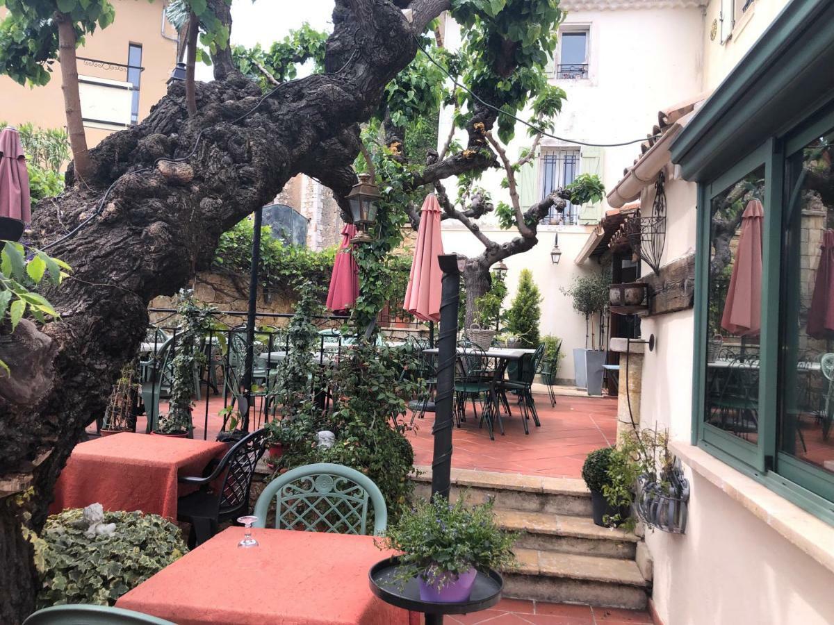 Hotel Le Provencal Aups Zewnętrze zdjęcie